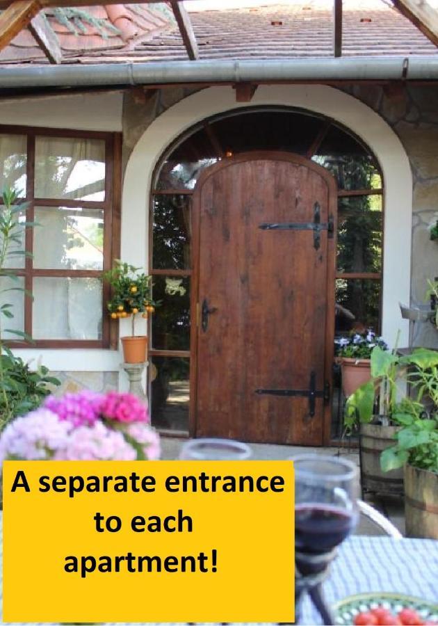 Arlekin Apartman Apartamento Hévíz Exterior foto